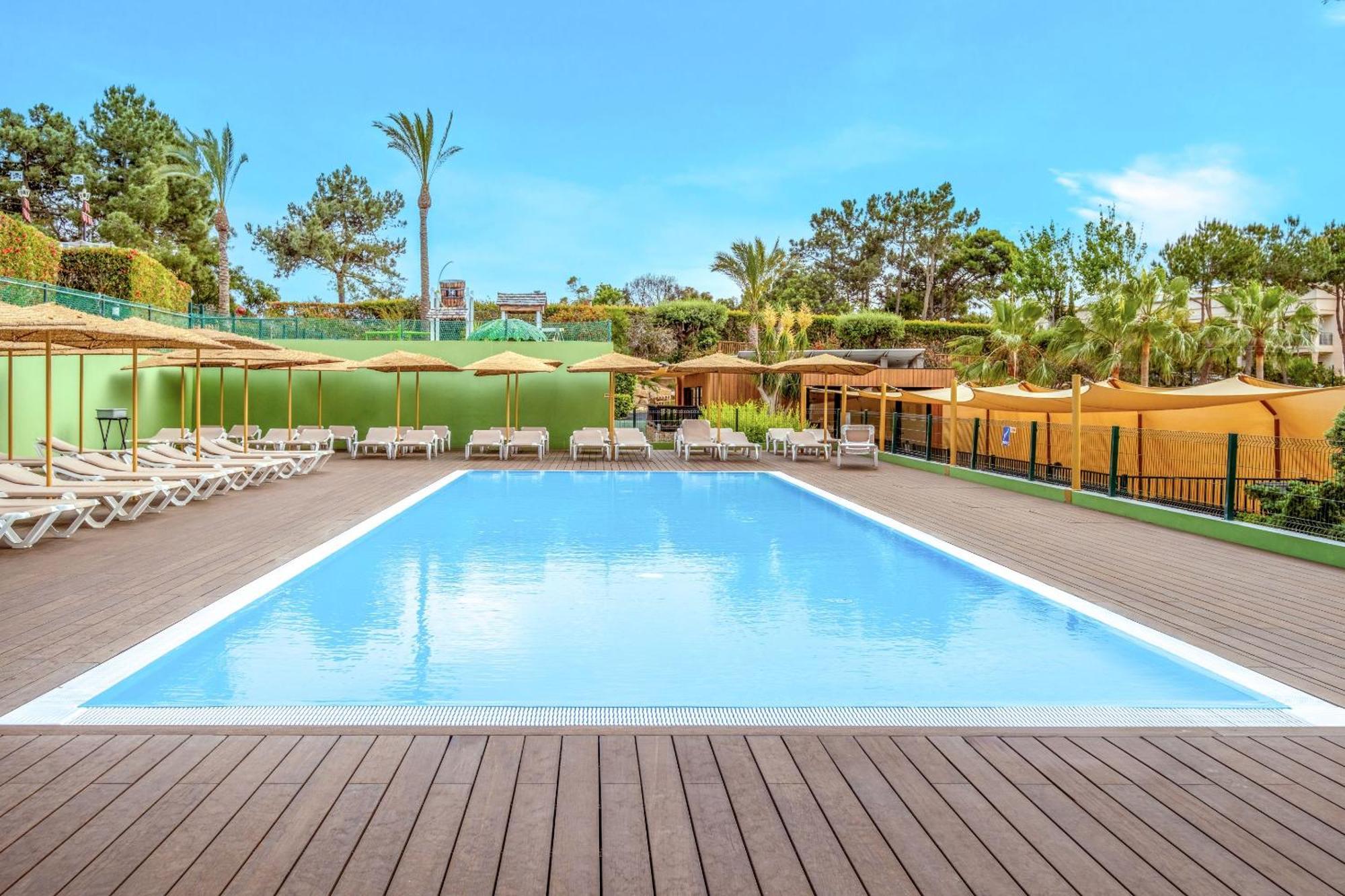 3Hb Guarana Hotel Albufeira Bagian luar foto